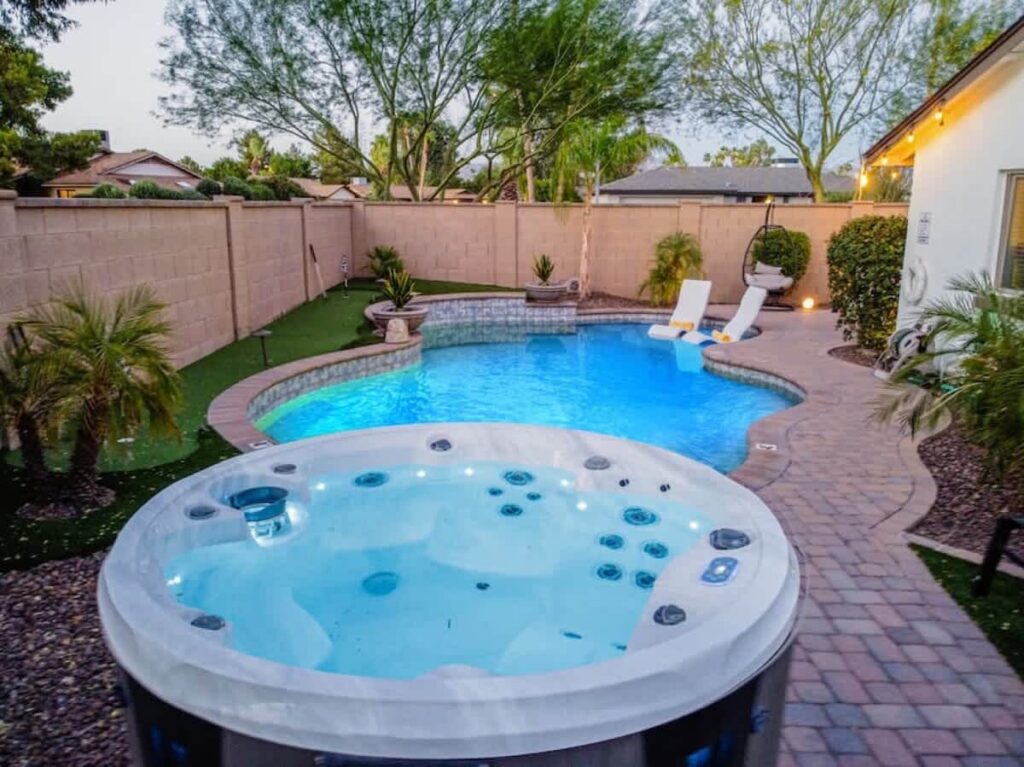6BR+Heated Pool+Game Room+Hot Tub+Golf Main Image