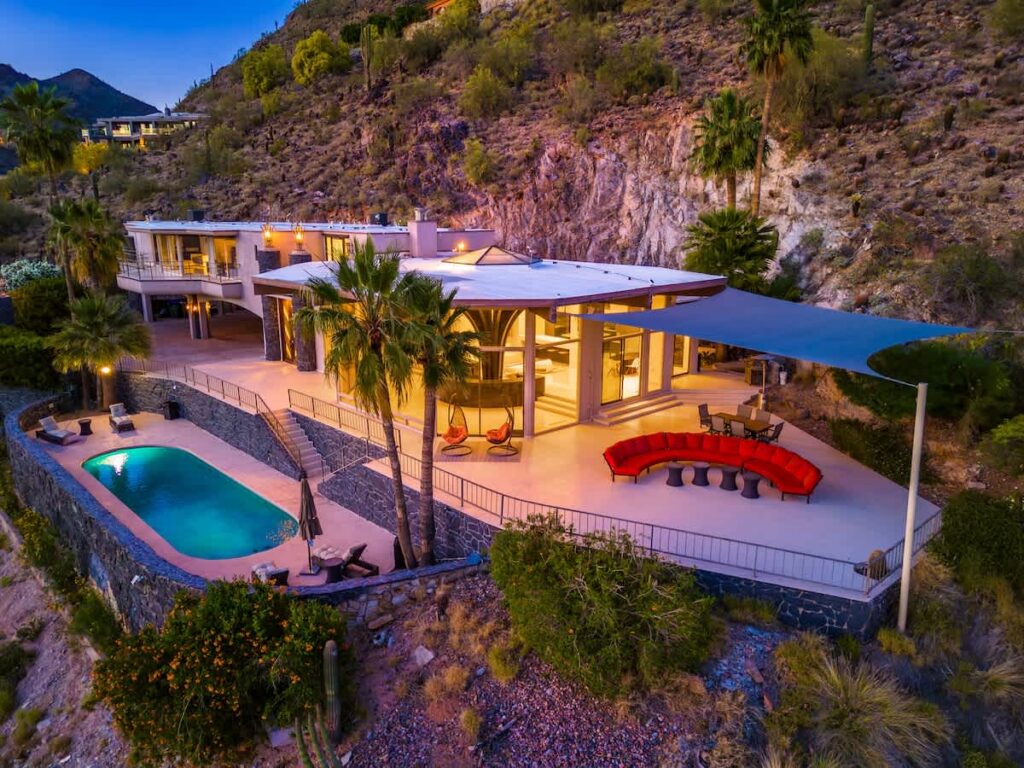 Mountain Views+City Views+Heated Pool+Luxury Main Image