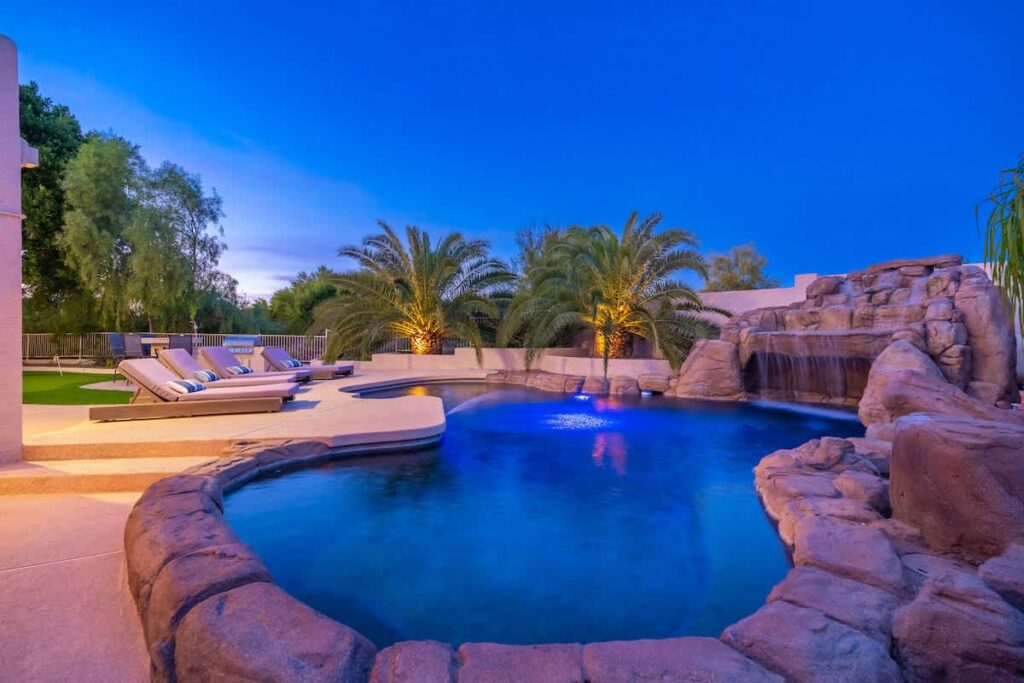 Golf Course+Heated Pool+Game Room+Putting Green Main Image