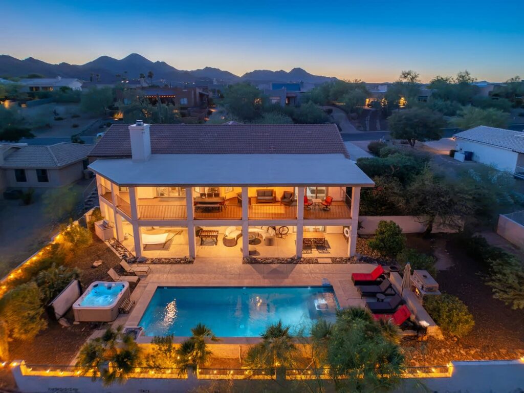 MountainView Estate+HeatedPool+Spa+Firepits Main Image